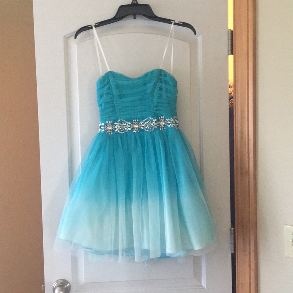 strapless homecoming dress